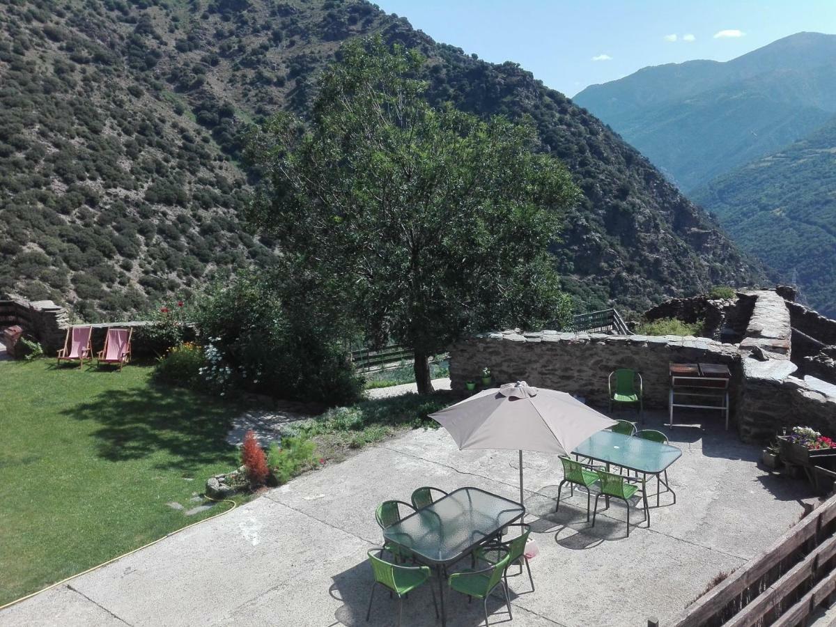Refugi Casa Canelo Rodes Exteriér fotografie