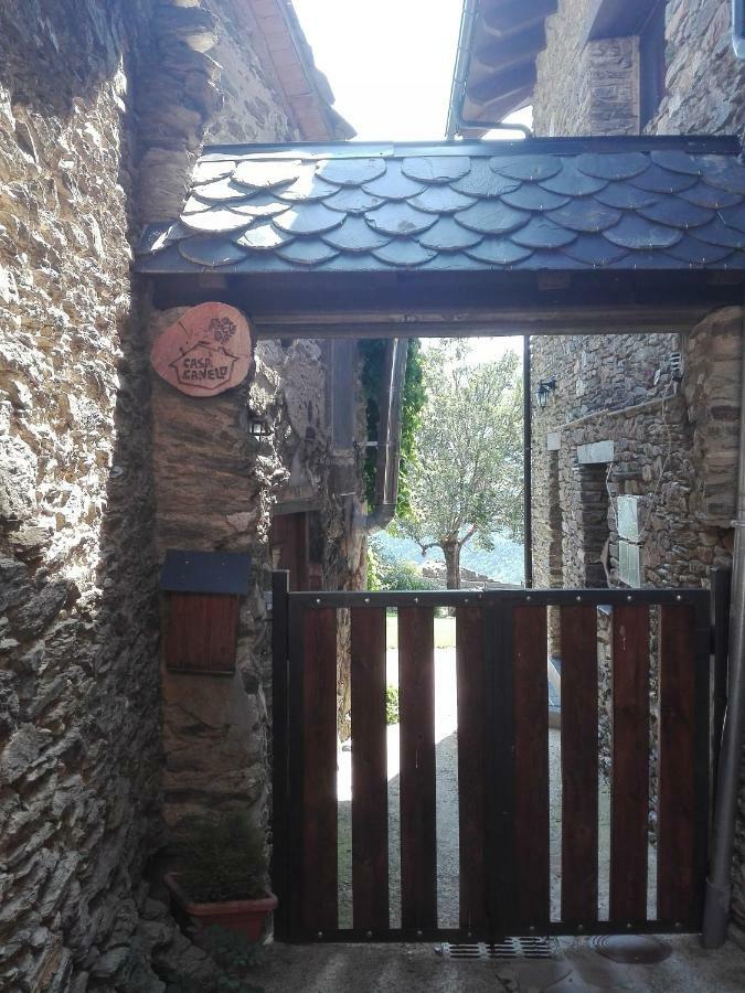 Refugi Casa Canelo Rodes Exteriér fotografie