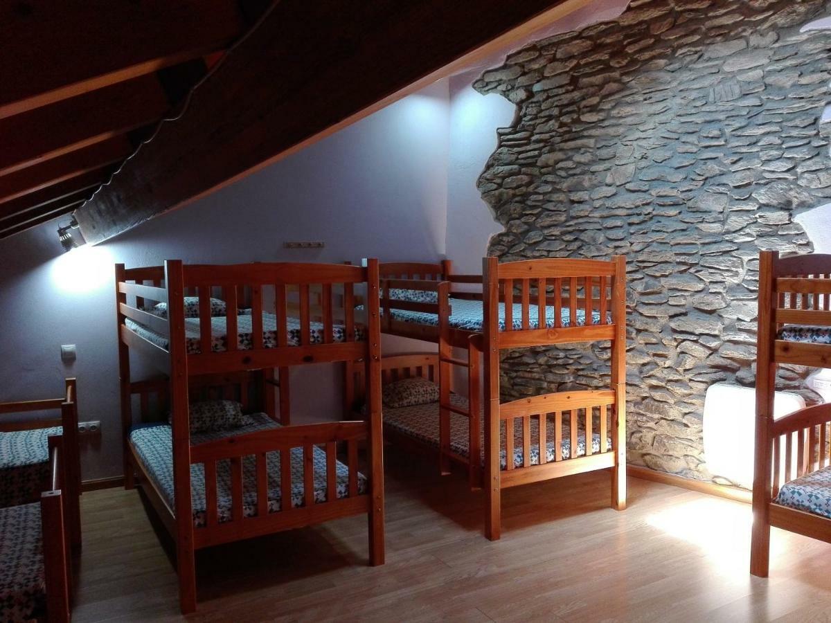 Refugi Casa Canelo Rodes Exteriér fotografie