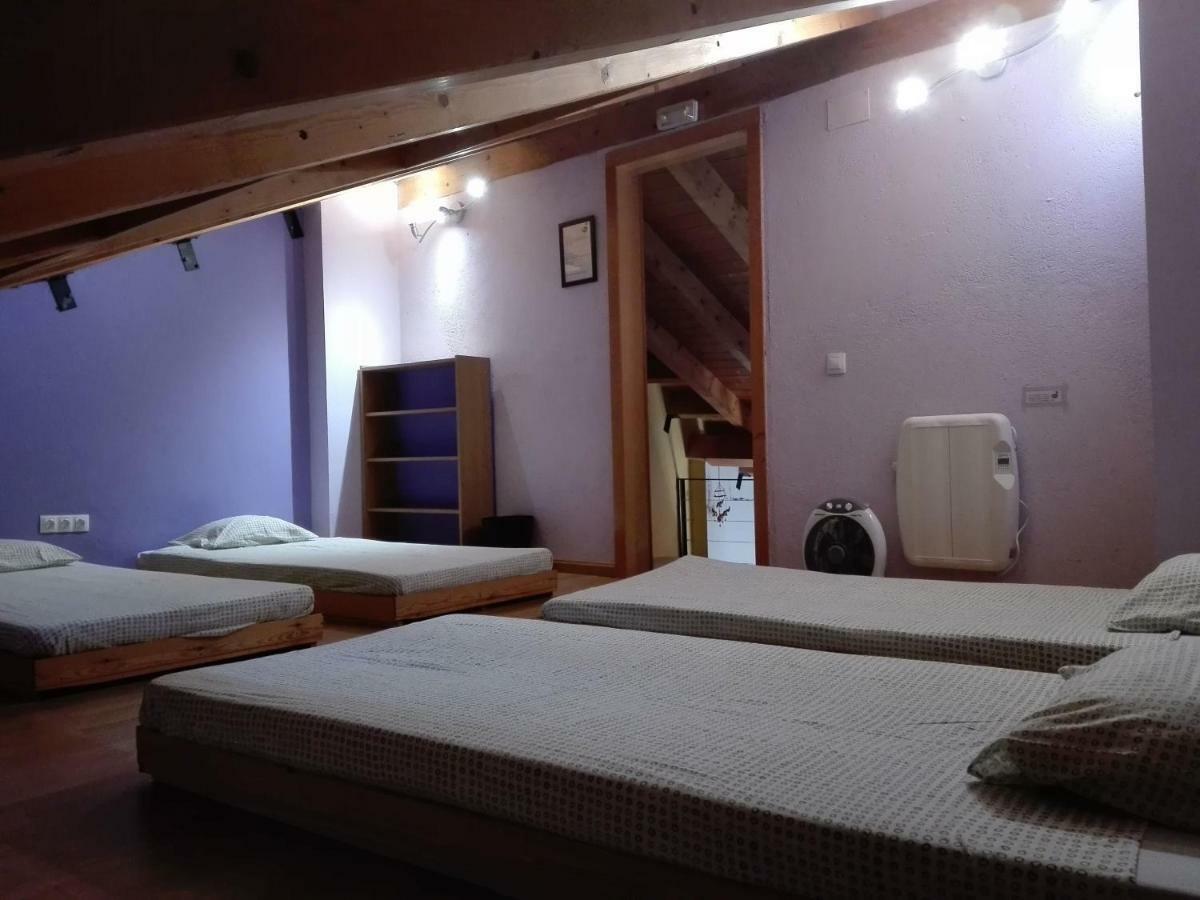 Refugi Casa Canelo Rodes Exteriér fotografie